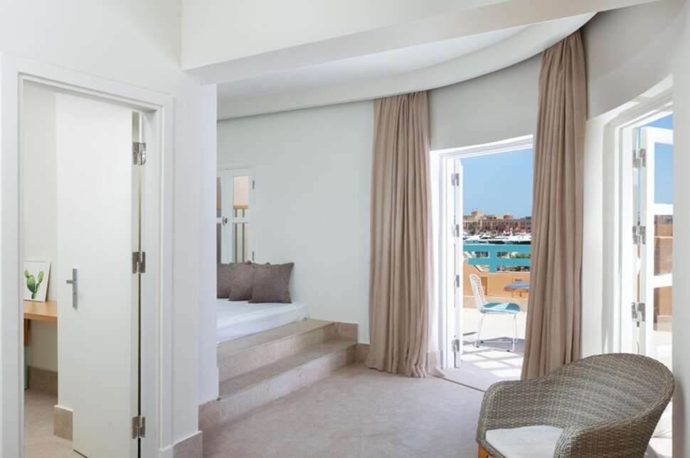Ein Foto Captain's Inn Hotel