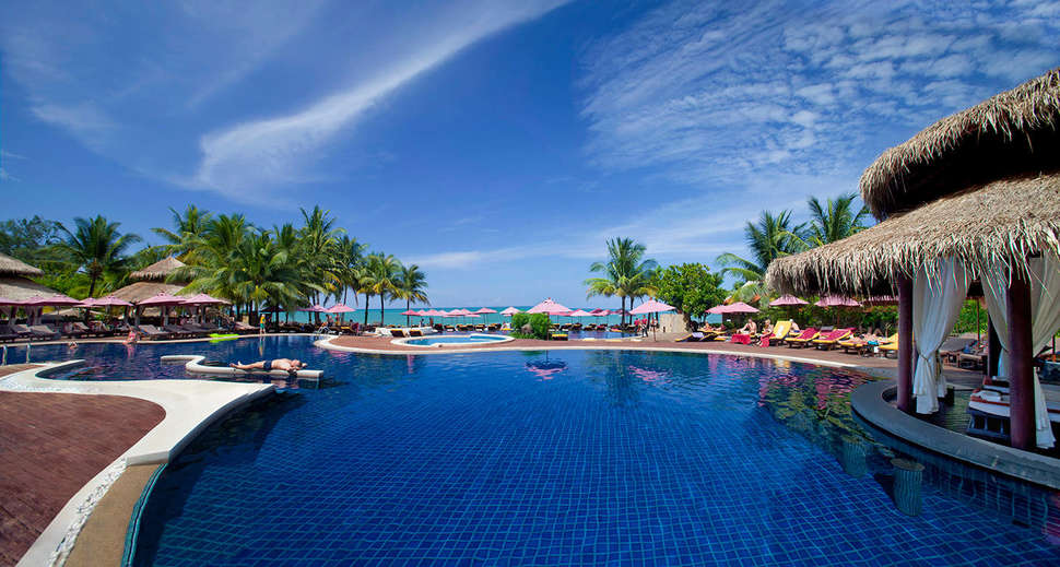 Een foto van het zwembad bij Khao Lak Laguna Resort