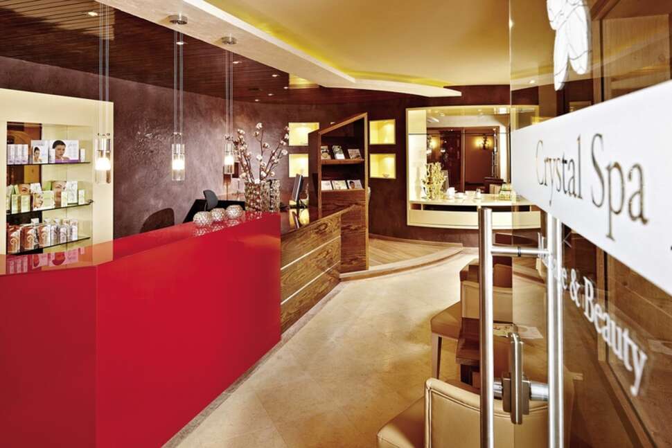 Ein Foto vom Innenbereich im Berghof Crystal Spa & Sports