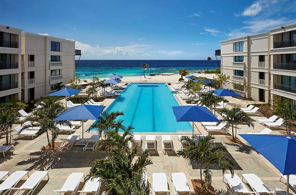 Een foto van een overzicht van Curacao Marriott Beach Resort