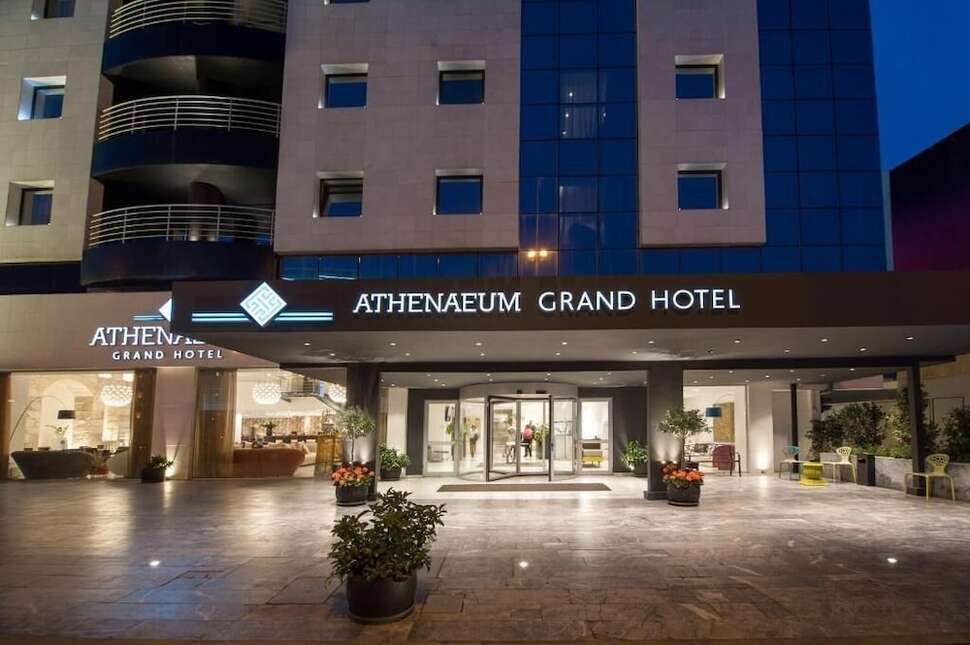 Ein Foto Athenaeum Grand Hotel