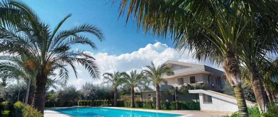 Een foto van het zwembad bij Villa Galati Resort