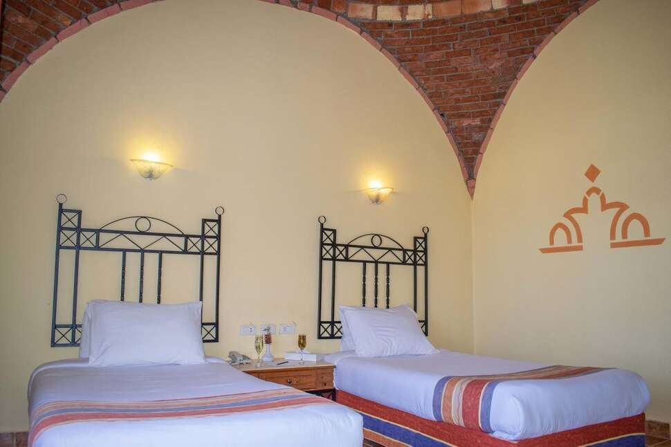 Een foto van Protels Crystal Beach Resort