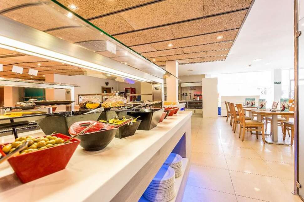 Een foto van de faciliteiten bij Globales Janeiro