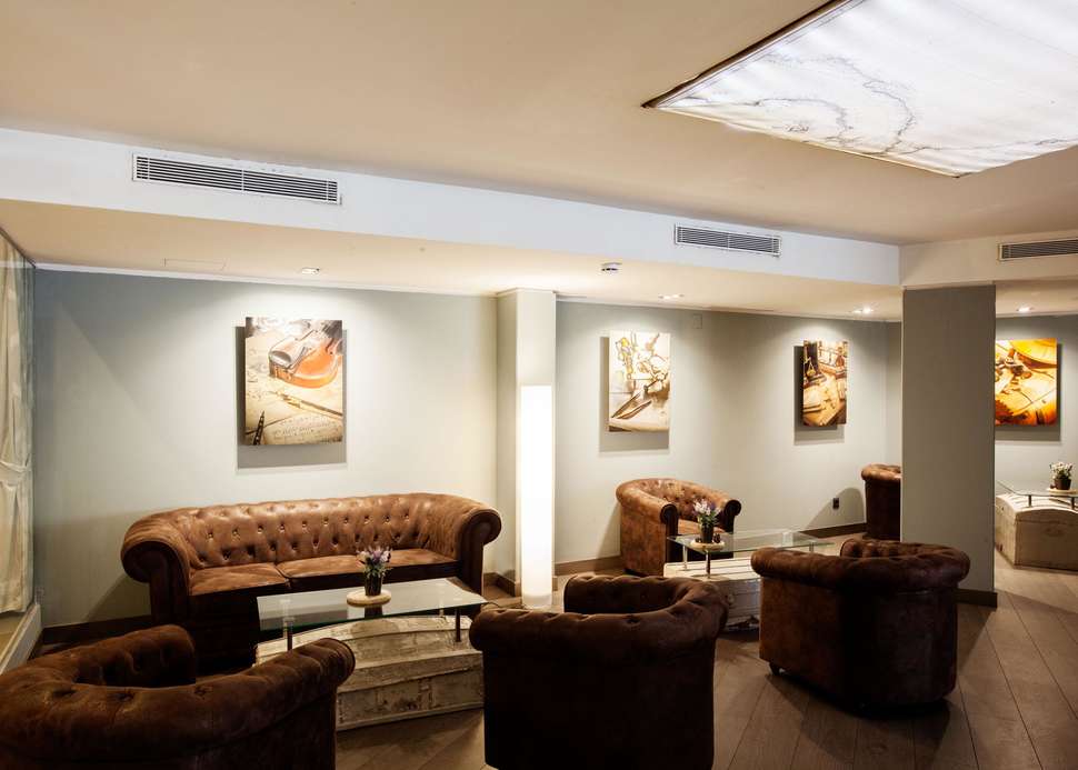Een foto van het interieur van Hotel Concordia