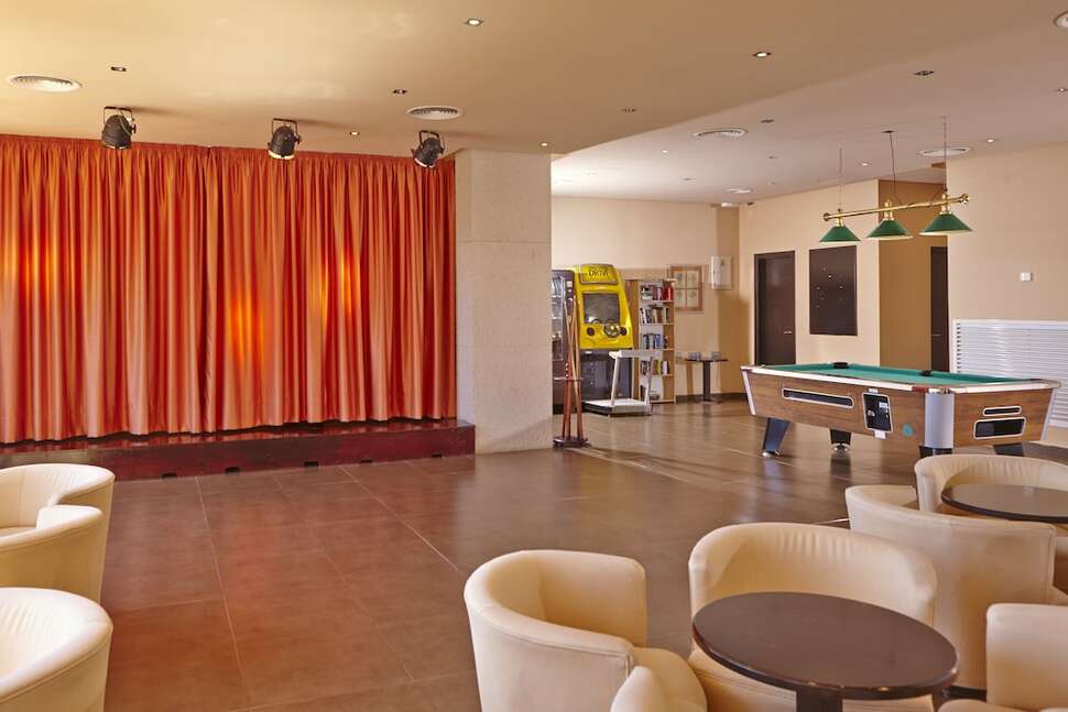 Een foto van de faciliteiten bij Blue Bay Hotel