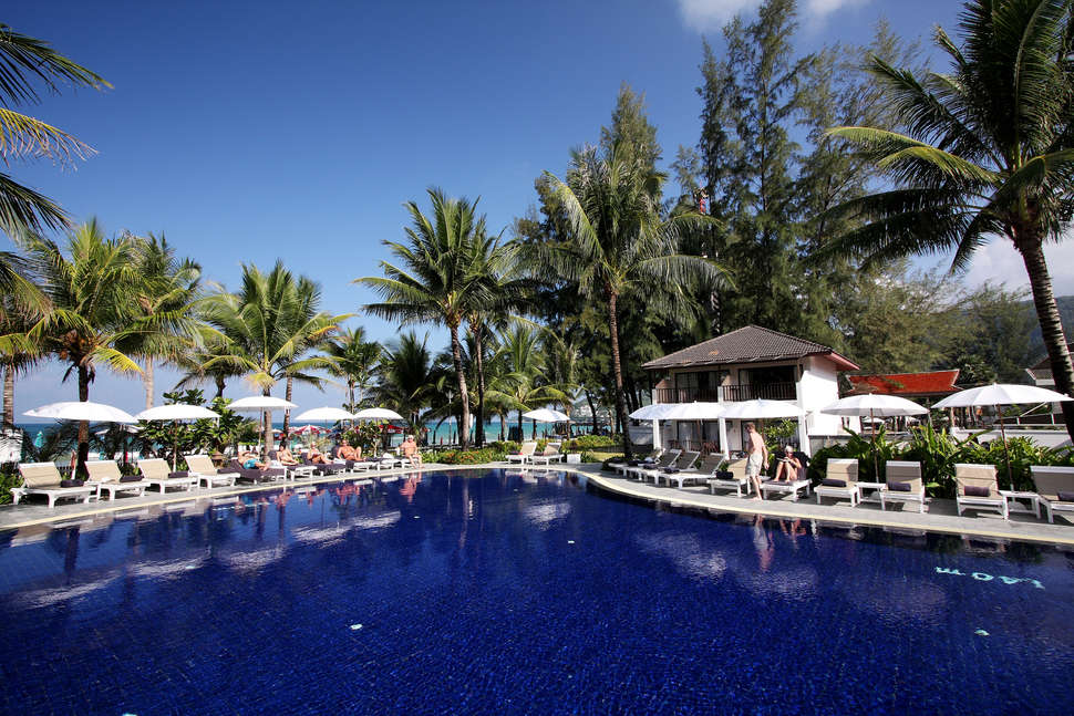 Een foto van het zwembad bij Sunprime Kamala Beach