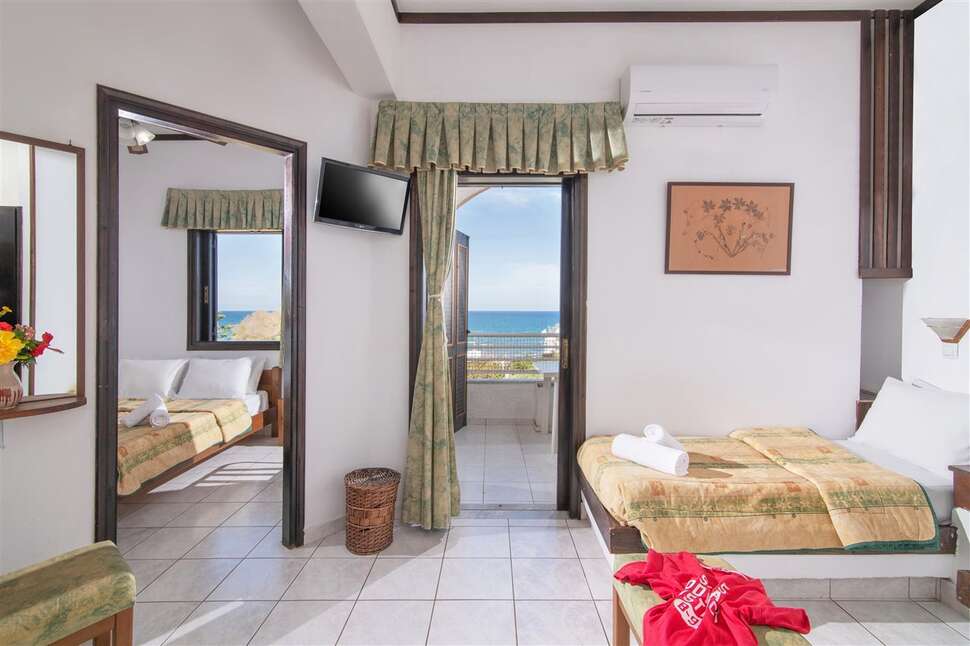 Ein Foto Iliostasi Beach Apartments