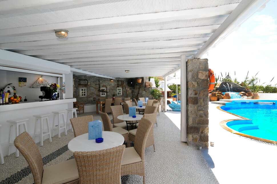 Een foto van de faciliteiten bij Hotel Kamari Beach