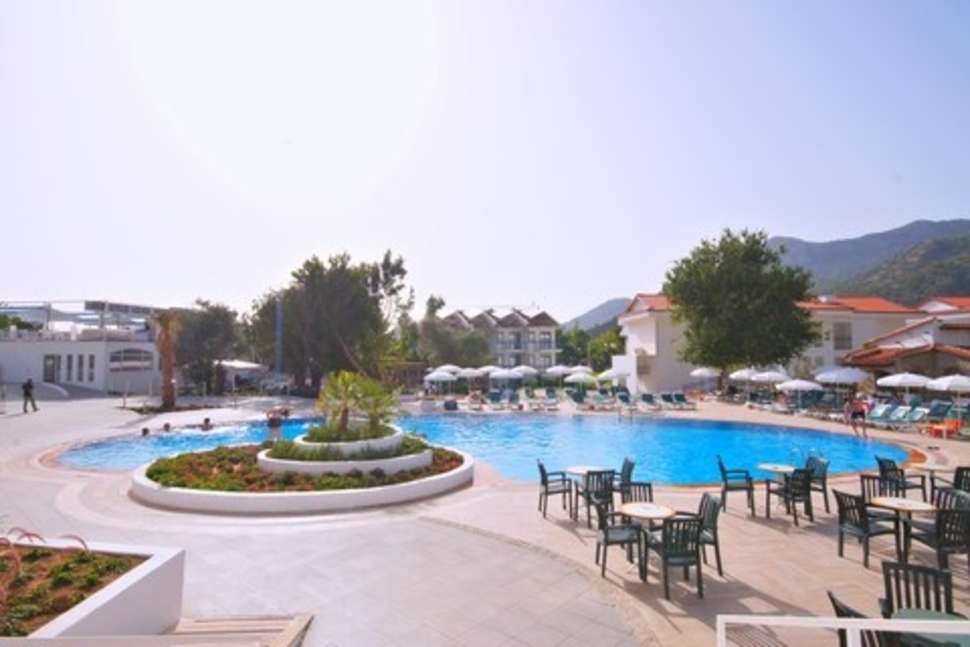 Een foto van het zwembad bij Oludeniz Beach Resort by Z Hotels