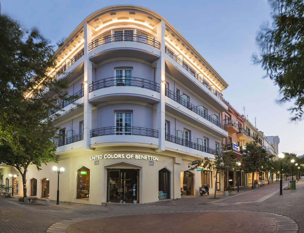 Ein Foto von der Außenansicht des Hermes Hotel Rhodos