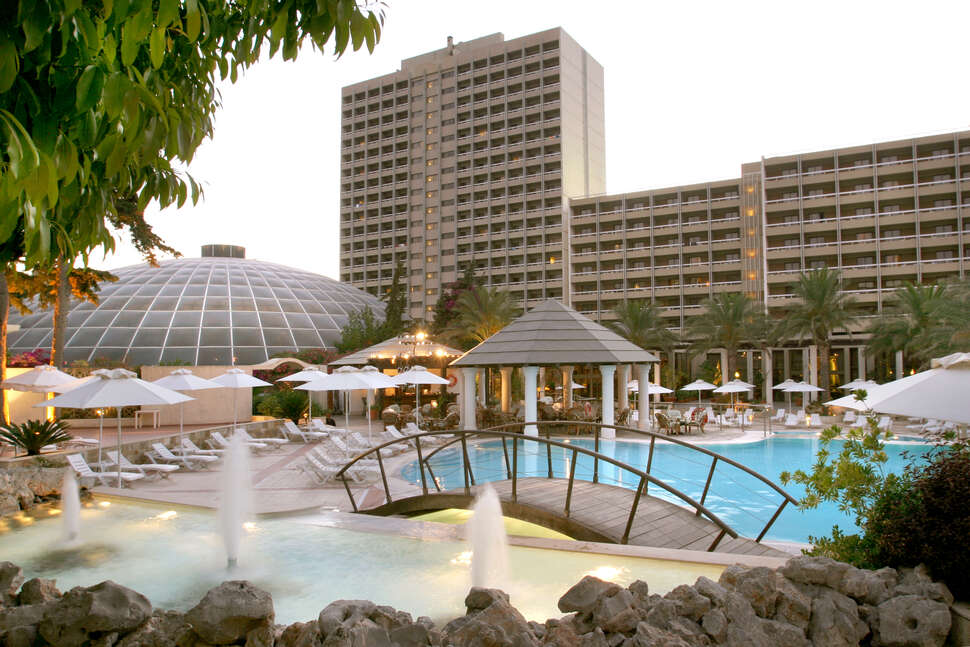 Een foto van het zwembad bij Rodos Palace Resort