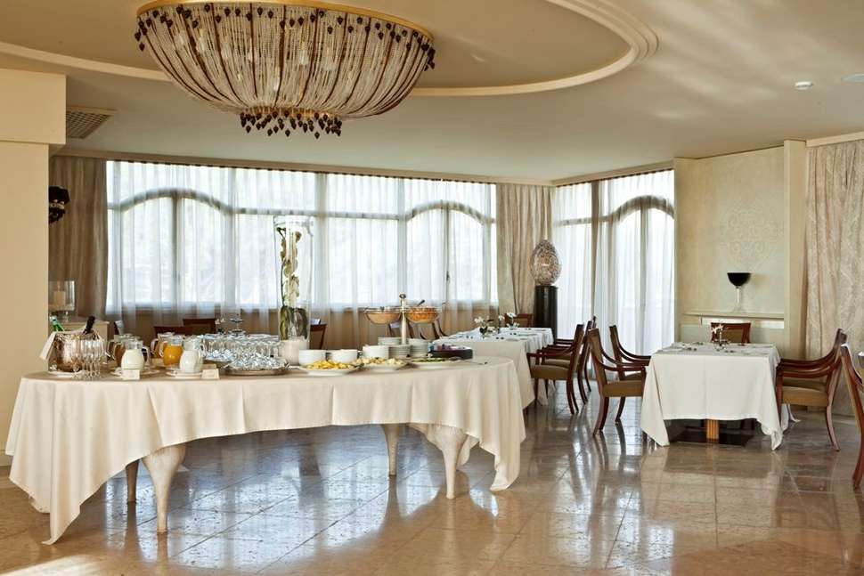 Een foto van Romano Palace Luxury Hotel