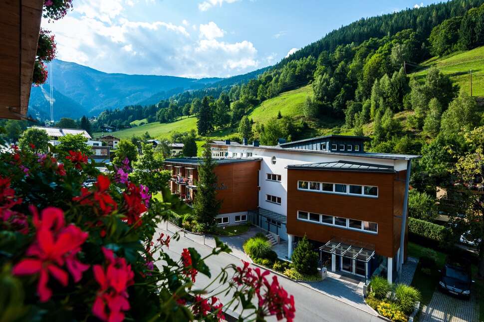 Een foto van de buitenkant van Hotel Der Waldhof