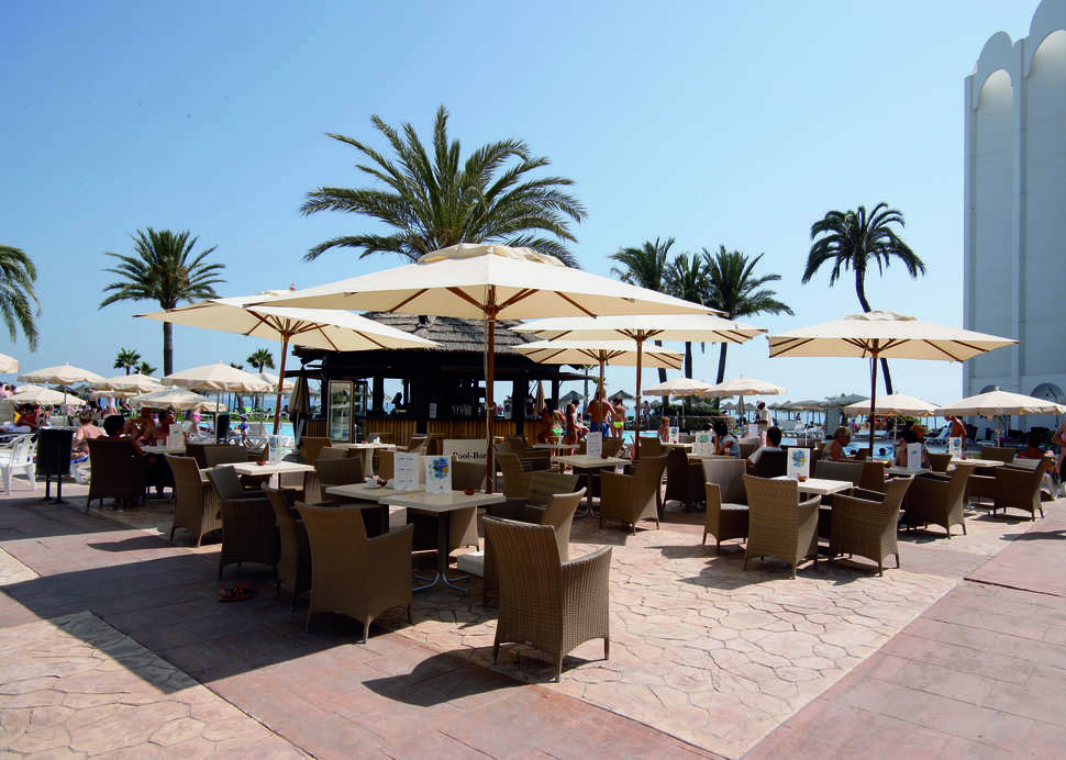 Een foto van het terras bij Ona Marinas de Nerja