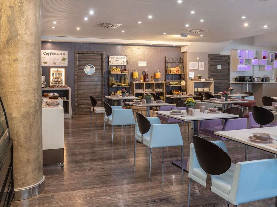 Een foto van Novotel Suites Malaga Centro