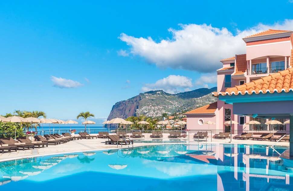 Een foto van het zwembad bij Pestana Royal All Inclusive