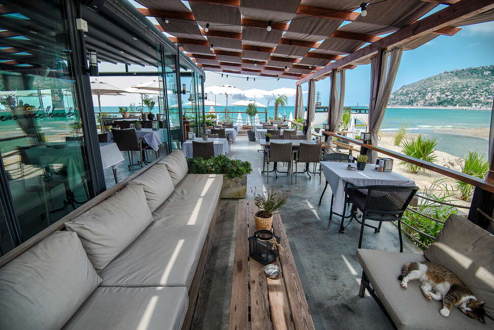 Een foto van de faciliteiten bij En Vie Beach Boutique Hotel