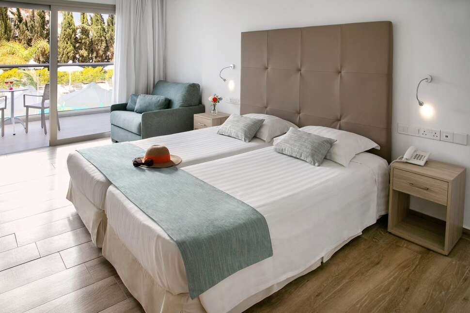 Een foto van Asterias Beach Hotel