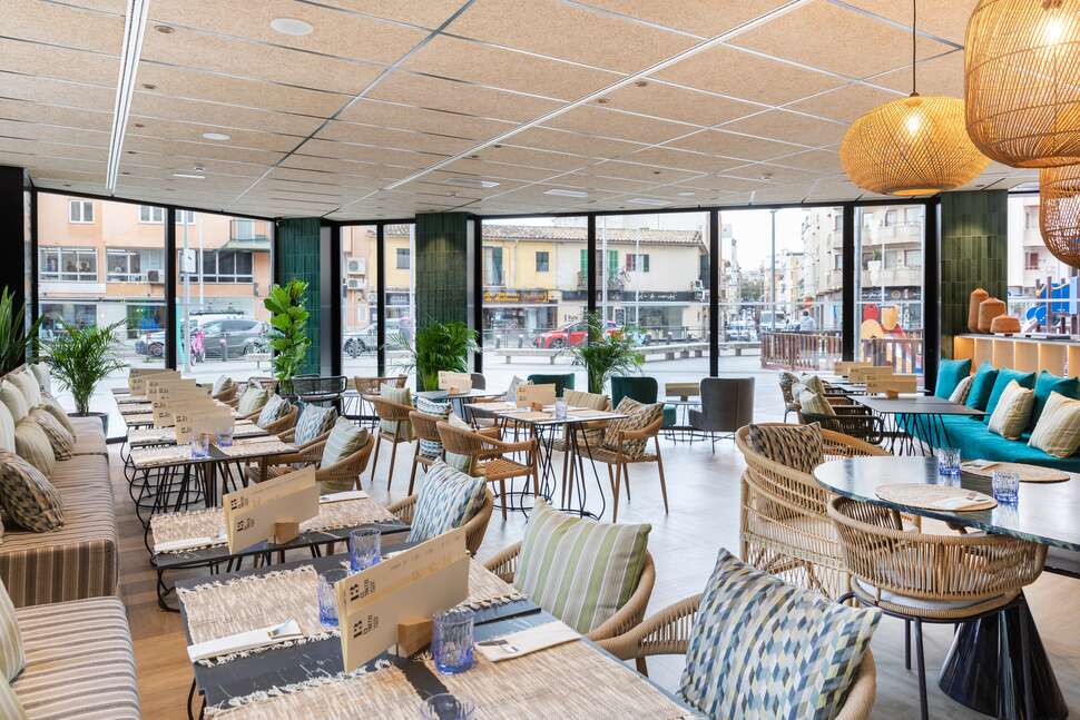 Een foto van JS Palma Plaza