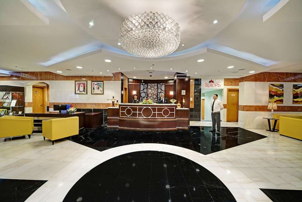 Een foto van Al Khoory Hotel Appartementen