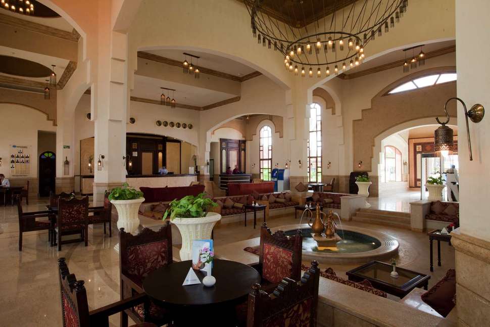 Ein Foto vom Innenbereich im Swisstouch Oriental Resort Marsa Alam