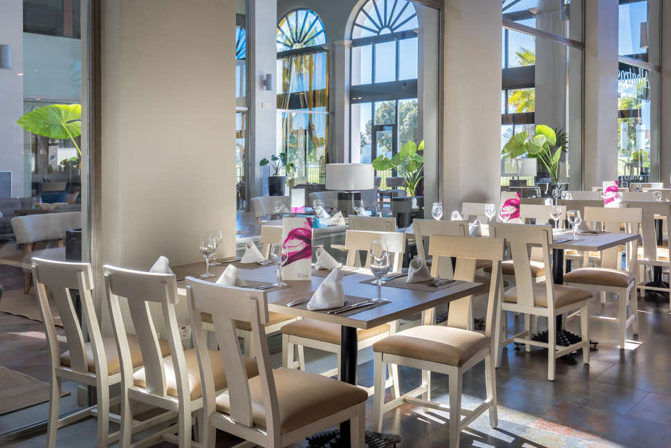 Een foto van Barcelo Costa Ballena Golf & Spa