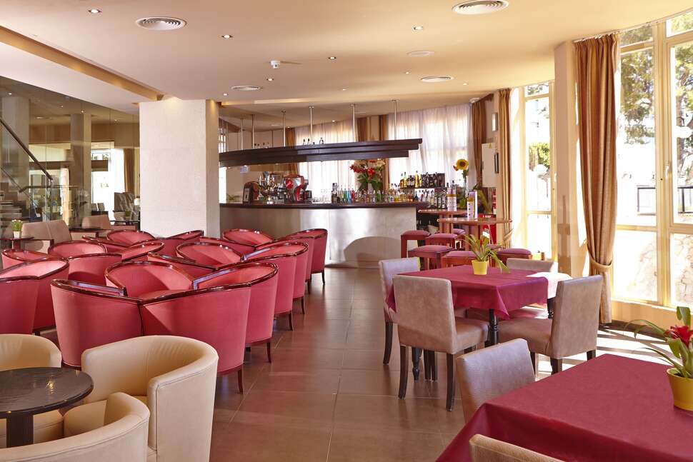 Een foto van de faciliteiten bij Blue Bay Hotel