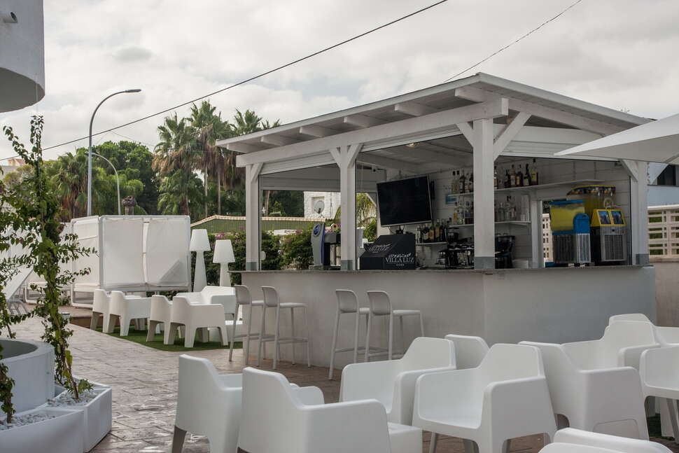 Een foto van het terras bij Villa Luz Family Gourmet & All Exclusive Hotel