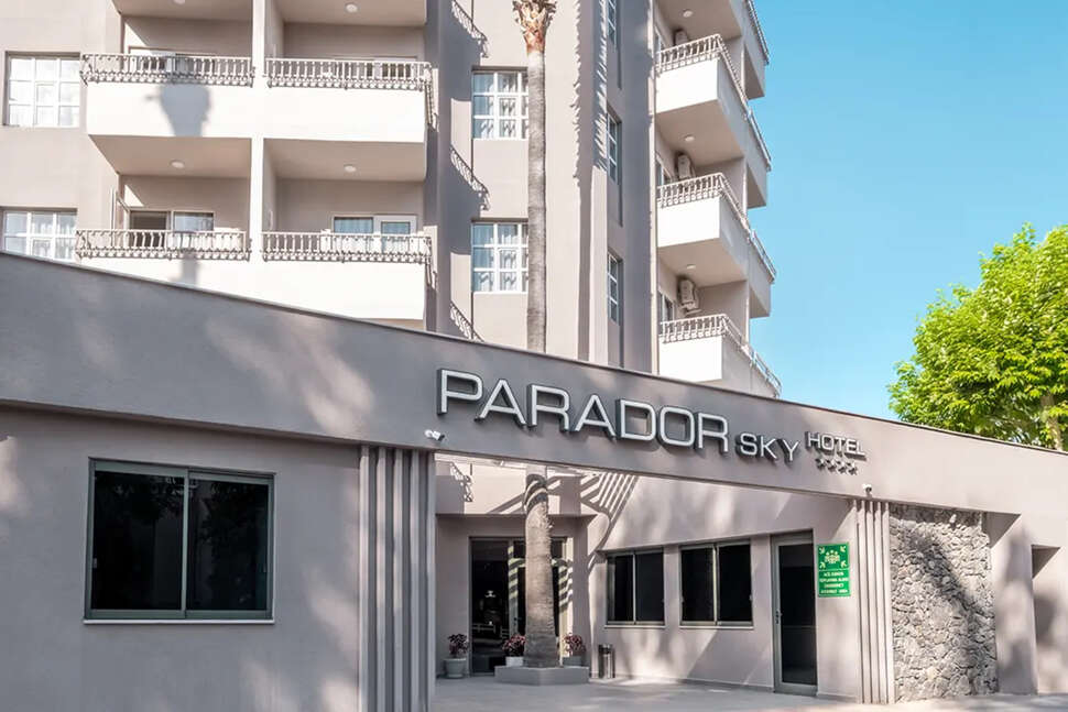 Een foto van Parador Sky Hotel