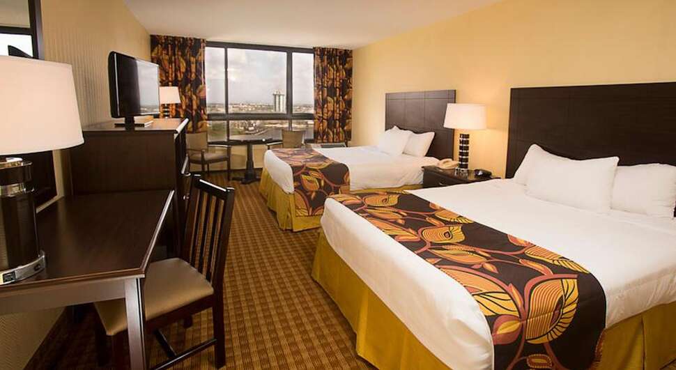 Ein Foto Ramada Plaza by Wyndham Orlando Resort & Suites Intl Drive
