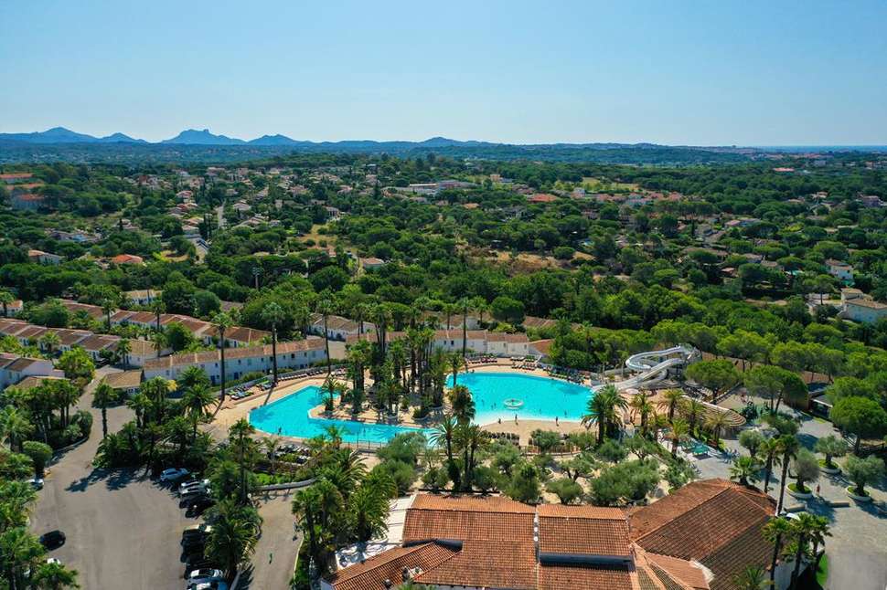 Een foto van Camping La Baume - La Palmeraie