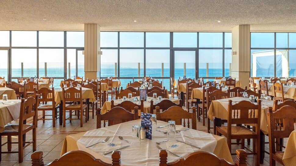 Een foto van Themis Beach Hotel