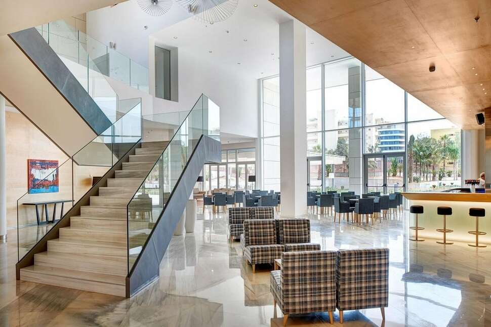 Een foto van het interieur van Hipotels Gran Playa de Palma