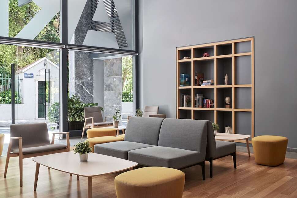 Een foto van het interieur van Arion Athens Hotel