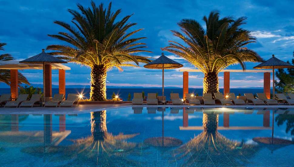 Een foto van het zwembad bij Alexandra Beach Thassos Spa Resort