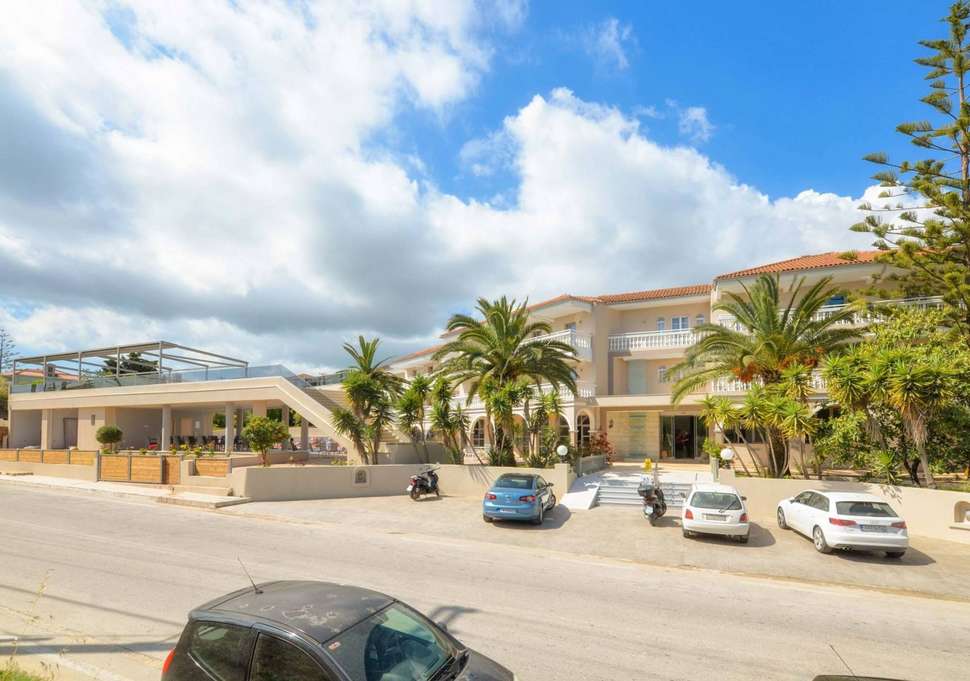 Ein Foto Karras Grande Resort