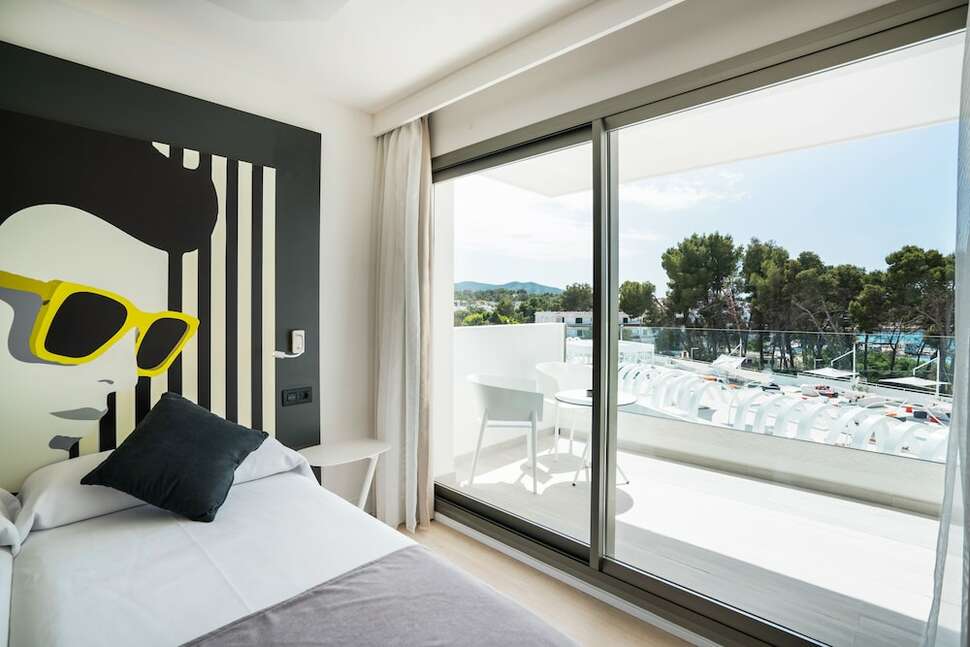Een foto van THB Naeco Ibiza