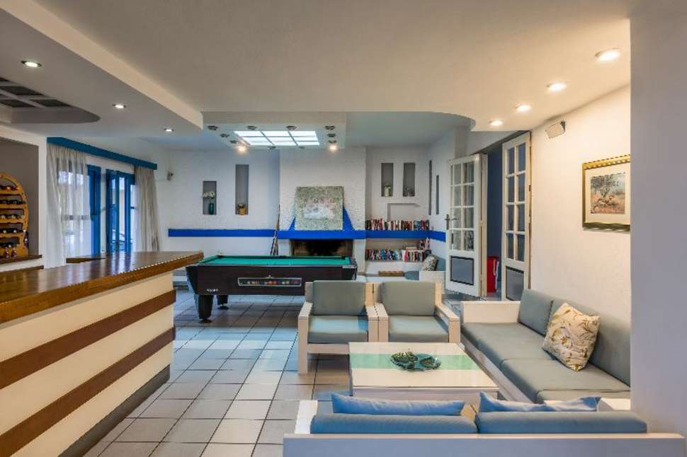 Een foto van het interieur van Hersonissos Central