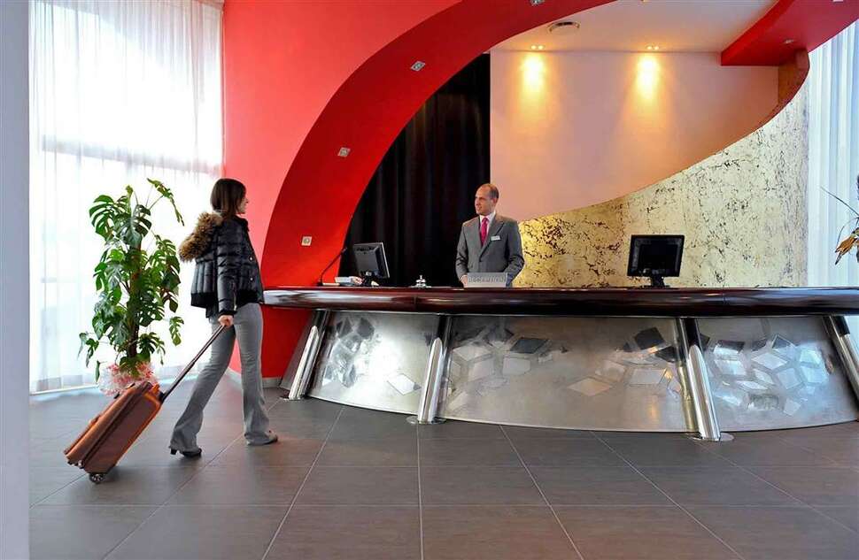 Ein Foto von den Einrichtungen im Mercure Olbia