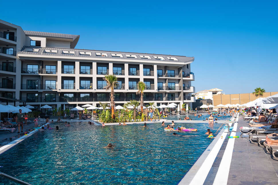 Een foto van het zwembad bij Hotel The X Belek