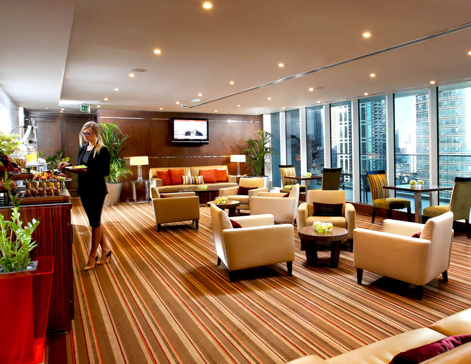 Een foto van het interieur van Bonnington Hotel Dubai