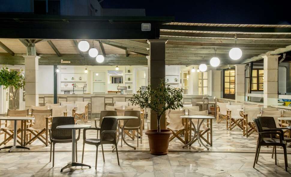 Een foto van Semiramis Village Hotel