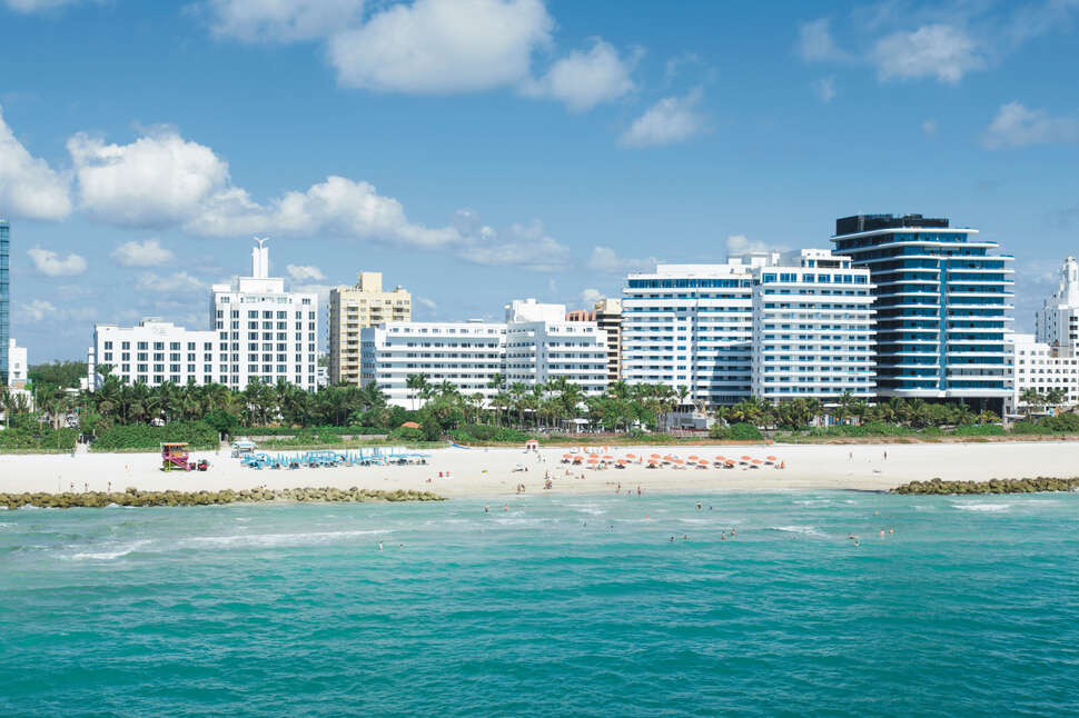 Een foto van het strand bij Riu Plaza Miami Beach