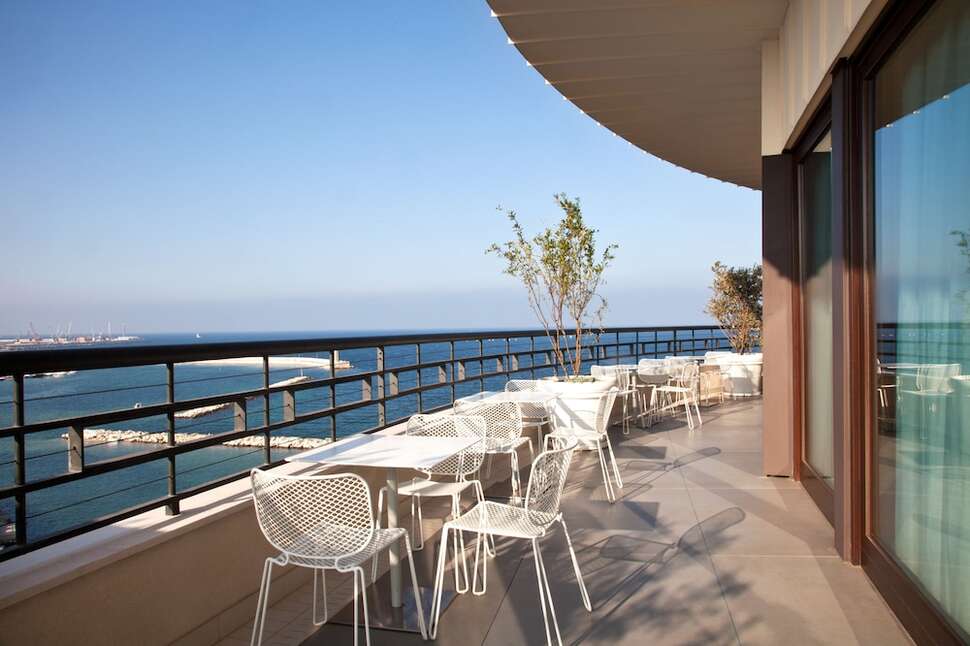 Ein Foto JR Hotels Bari Grande Albergo delle Nazioni