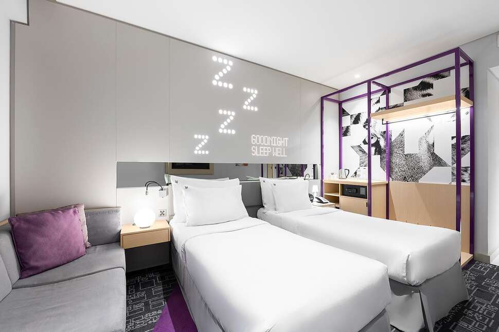 Een foto van Studio M Arabian Plaza