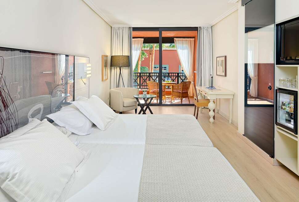 Een foto van H10 Costa Adeje Palace