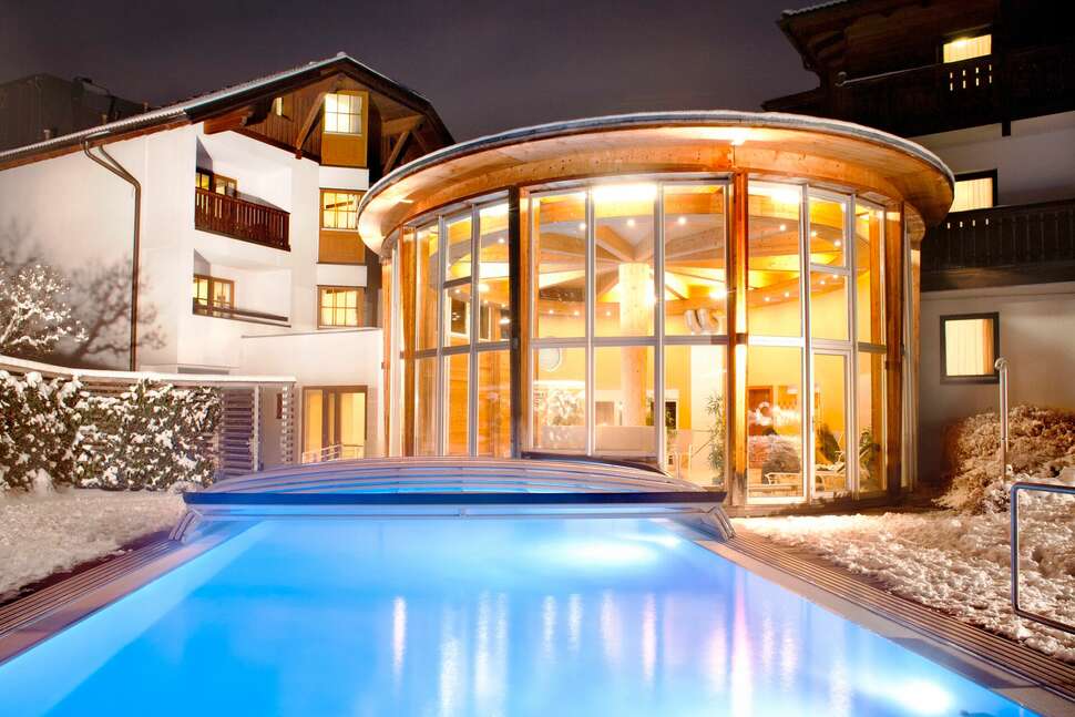 Een foto van het zwembad bij Hotel Bon Alpina