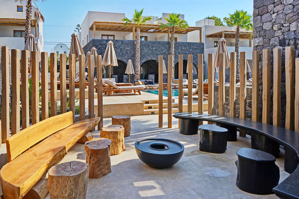 Ein Foto von der Terrasse im Raddison Blu Zaffron Resort