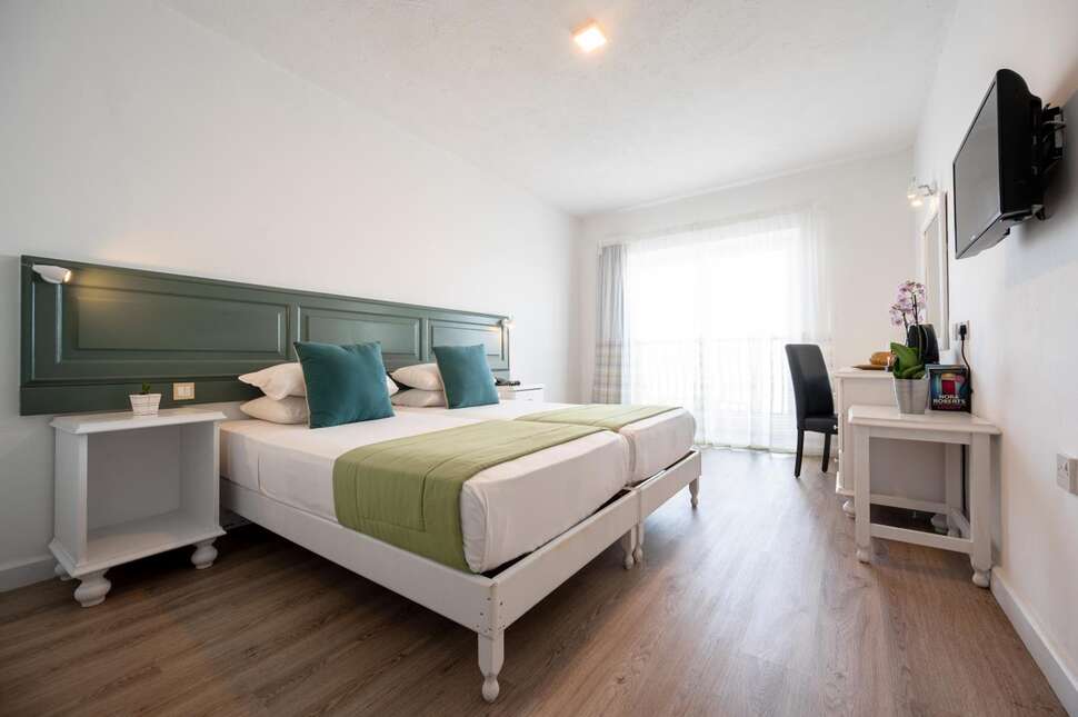 Een foto van Gillieru Harbour Hotel